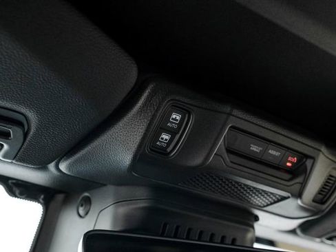 Used 2025 Jeep Wrangler Unlimited Rubicon 392 image 70