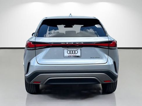 Used 2024 Lexus RX 350 FWD w/ Technology Package image 4