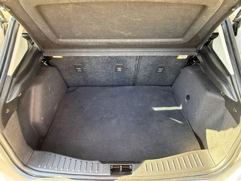 Used 2015 Ford Focus SE w/ SE Sport Package FWD image 31