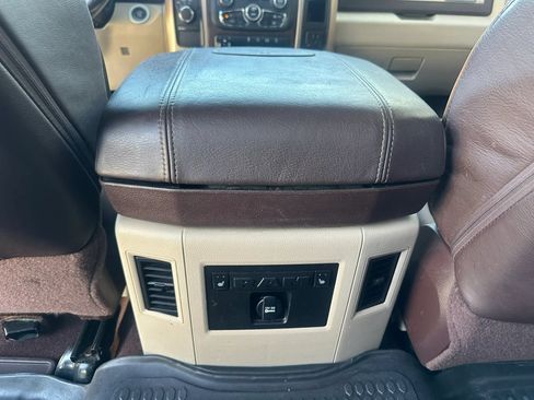 Used 2014 RAM 3500 Laramie Longhorn AWD/4WD image 23