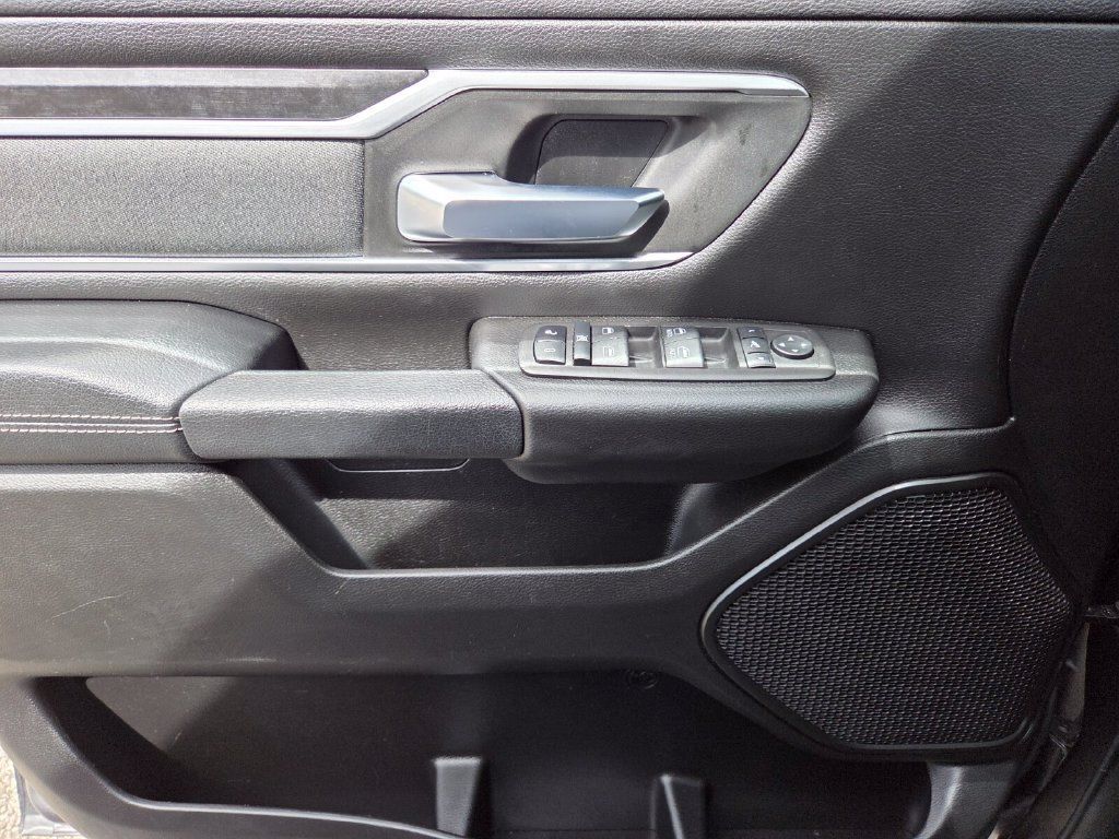 Used 2023 RAM 1500 Big Horn AWD/4WD image 29