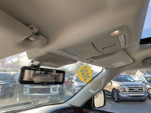 Used 2020 Nissan Armada Platinum w/ Captain's Chairs Package image 23