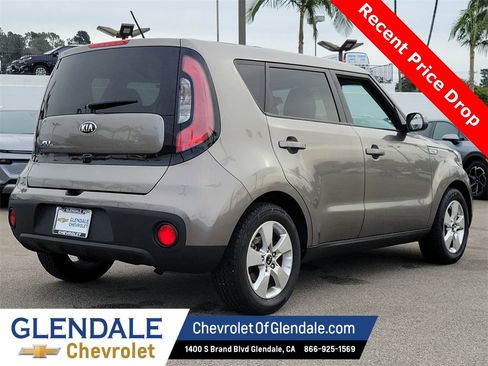 Used 2019 Kia Soul image 12