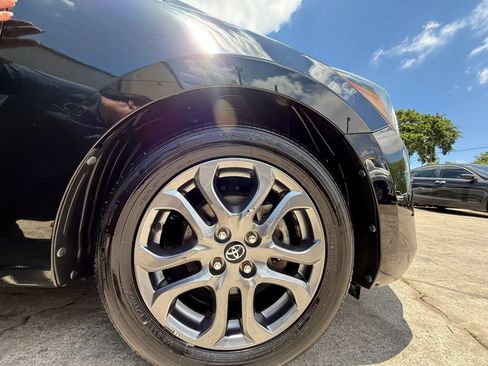 Used 2019 Toyota Yaris LE FWD image 26