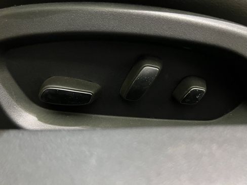 Used 2016 Chevrolet Corvette Z06 w/ 3LZ Preferred Equipment Group image 14