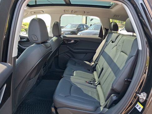 Certified 2022 Audi Q7 3.0T Premium AWD/4WD image 16