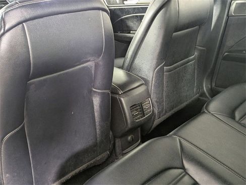 Used 2020 Ford Fusion SEL image 24