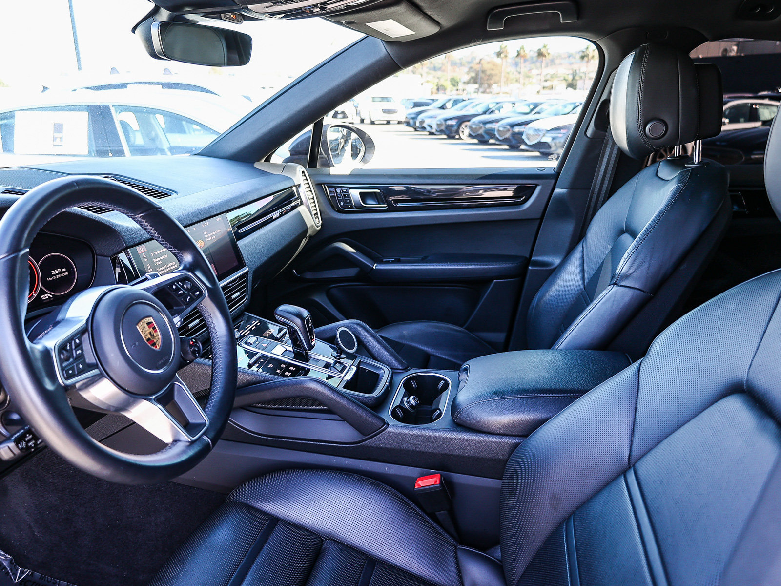 Used 2021 Porsche Cayenne Coupe AWD/4WD image 20