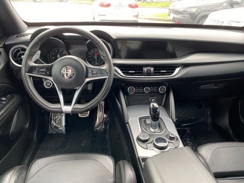 Used 2018 Alfa Romeo Stelvio Ti Sport image 7