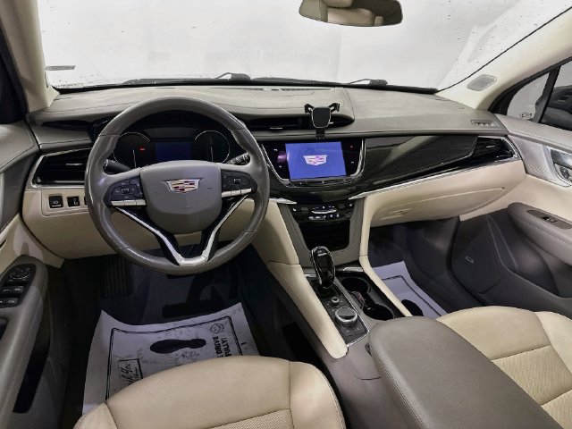 Used 2021 Cadillac XT6 Premium Luxury w/ LPO, Floor Liner Package FWD image 32