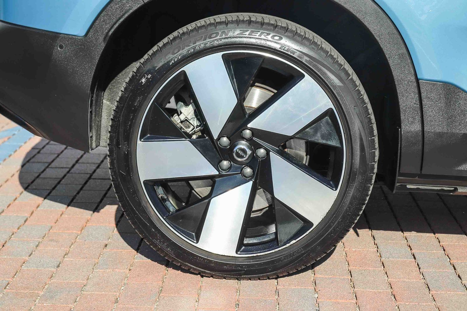 Used 2023 Volvo C40 P8 Recharge Ultimate w/ Protection Package Premier AWD/4WD image 10