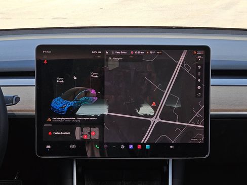 Used 2020 Tesla Model 3 Standard Range Plus image 17