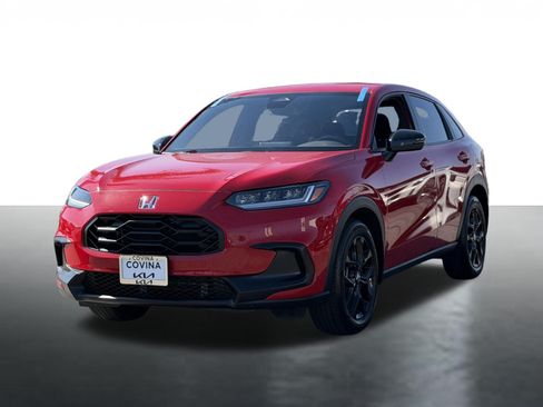 Used 2025 Honda HR-V Sport image 4