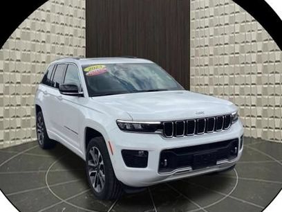 Certified 2023 Jeep Grand Cherokee Overland w/ Luxury Tech Group IV