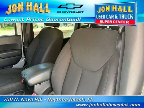 Used 2015 Jeep Wrangler Sport AWD/4WD image 17