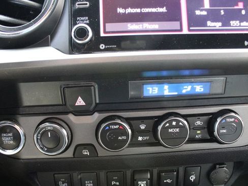 Used 2021 Toyota Tacoma TRD Off-Road w/ Technology Package AWD/4WD image 34