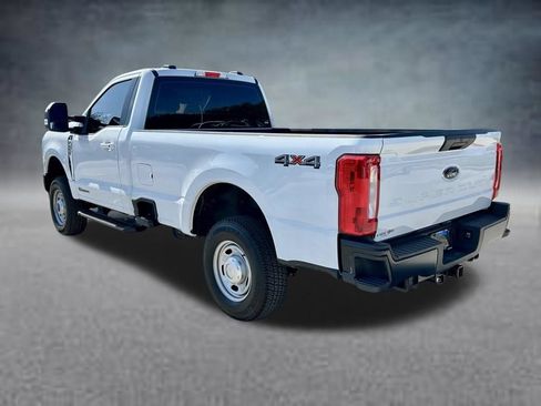 Used 2025 Ford F250 XL AWD/4WD image 7