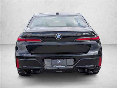 New 2026 BMW 760i xDrive image 7