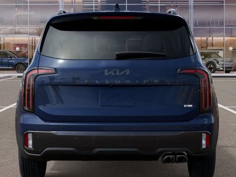 Certified 2025 Kia Telluride SX Prestige X-Line AWD/4WD image 13
