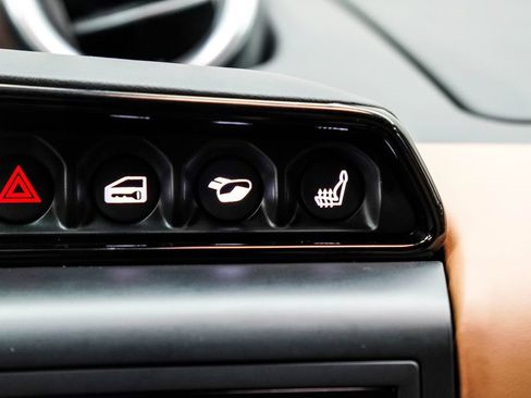 Used 2020 Lotus Evora RWD image 28