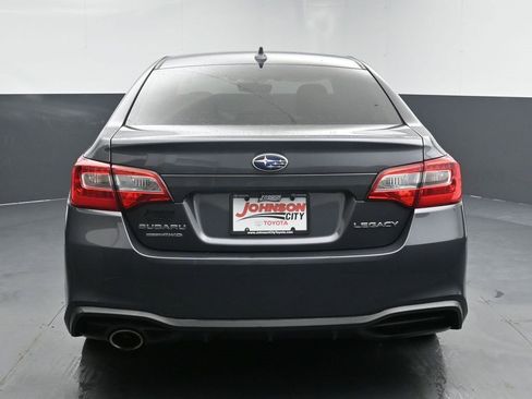 Used 2018 Subaru Legacy 2.5i Premium image 8