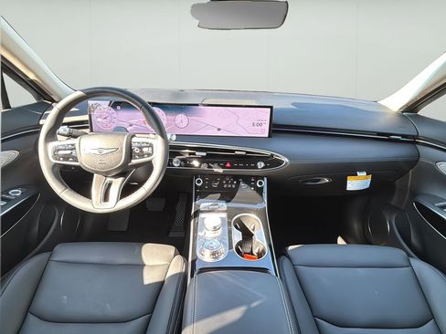 Certified 2026 Genesis GV70 2.5T AWD/4WD image 24