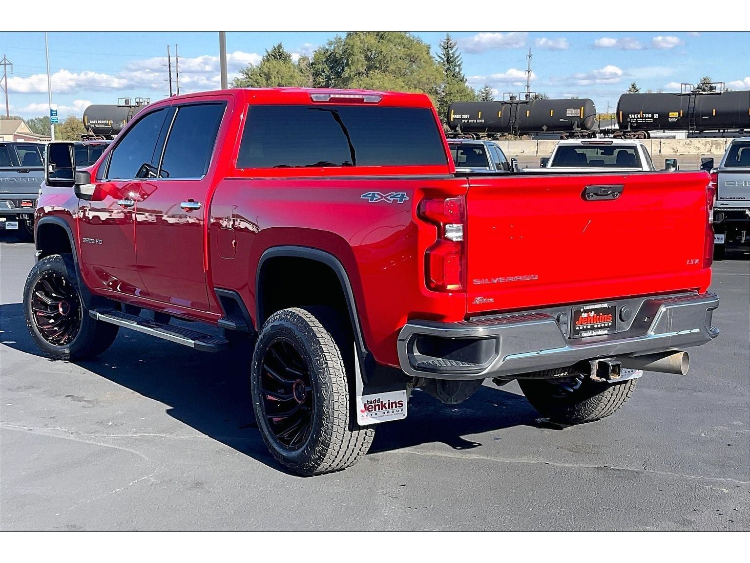 Used 2024 Chevrolet Silverado 3500 LTZ AWD/4WD image 13