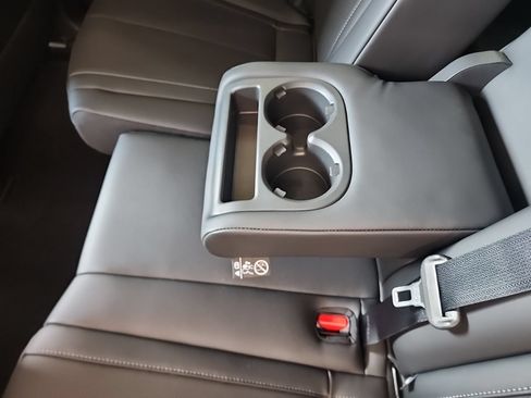Certified 2026 INFINITI QX60 Luxe w/ Cargo Package AWD/4WD image 23