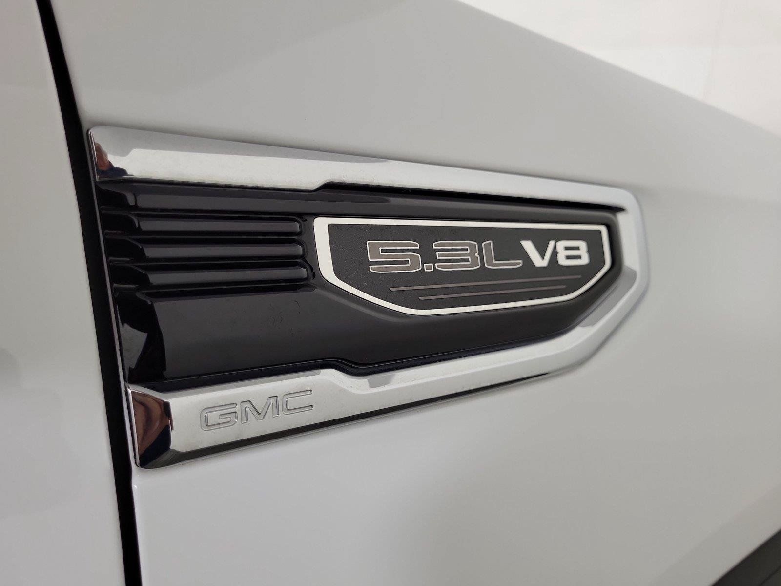 Used 2025 GMC Sierra 1500 SLT RWD image 8