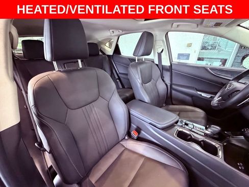 Certified 2025 Lexus NX 250 FWD w/ Accessory Package (Z2) image 14