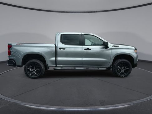 New 2026 Chevrolet Silverado 1500 Custom Trail Boss w/ LPO, Dark Essentials Package AWD/4WD image 15