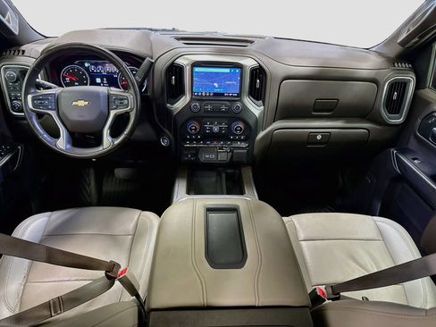 Used 2021 Chevrolet Silverado 1500 LTZ w/ LTZ Premium Package AWD/4WD image 24
