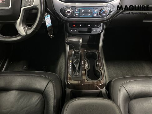 Used 2018 GMC Canyon SLT image 10