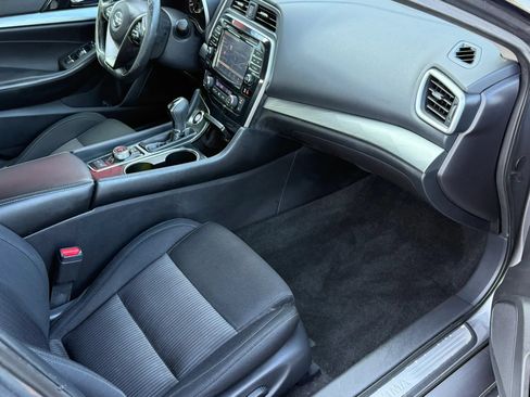 Used 2016 Nissan Maxima 3.5 S FWD image 8