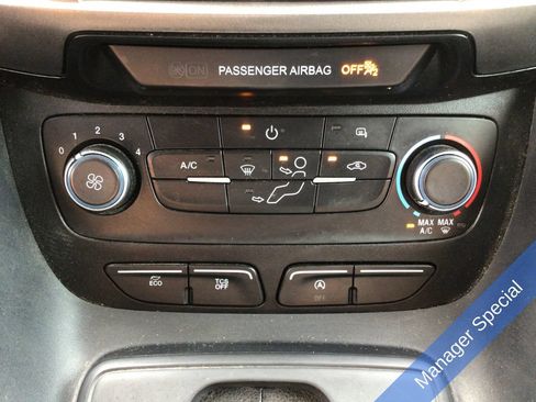 Used 2021 Ford Transit Connect XLT FWD image 25