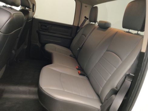 Used 2022 RAM 1500 Tradesman w/ Chrome Appearance Group AWD/4WD image 18