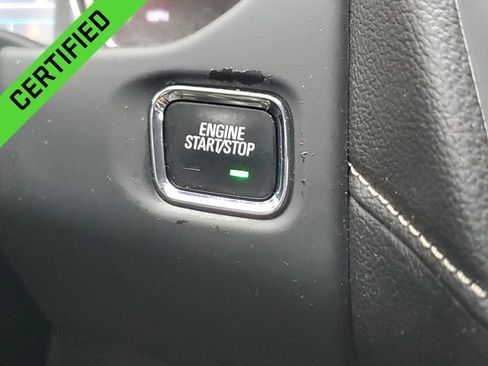 Certified 2020 GMC Acadia SLE image 17