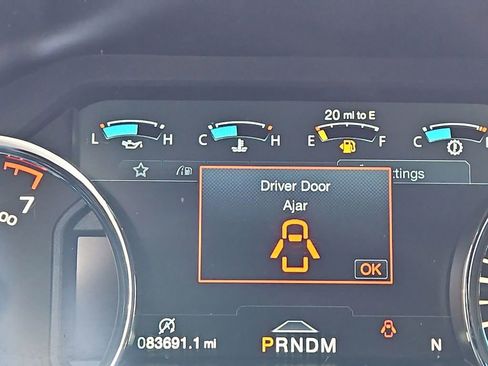 Used 2020 Ford F150 Platinum w/ Technology Package image 15