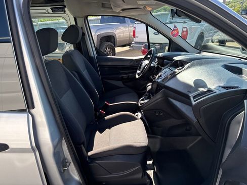 Used 2016 Ford Transit Connect XL FWD image 11