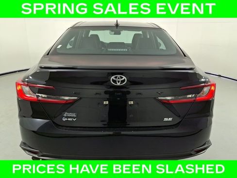 Certified 2025 Toyota Camry SE w/ Convenience Package image 6