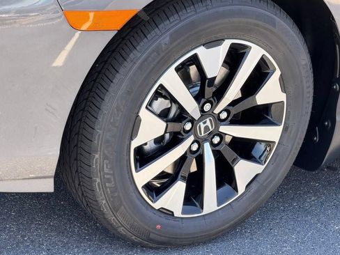 New 2026 Honda Odyssey EX-L image 10