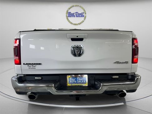 Used 2023 RAM 1500 Laramie AWD/4WD image 4