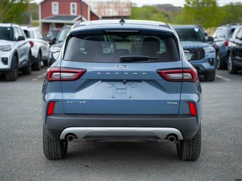 Used 2023 Ford Escape Active AWD/4WD image 6