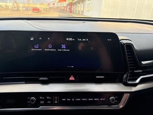 Certified 2024 Kia Sportage EX image 15