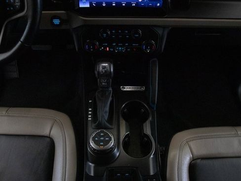 Used 2022 Ford Bronco Wildtrak image 22