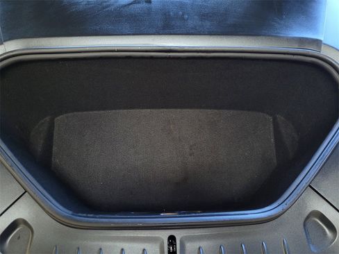 Used 2022 Tesla Model S image 26