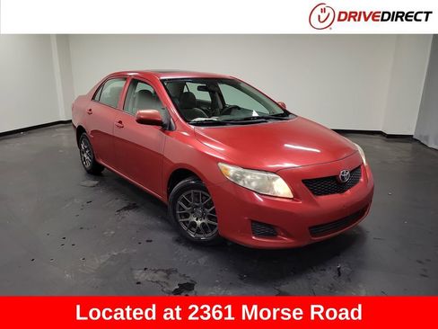 Used 2010 Toyota Corolla LE image 1