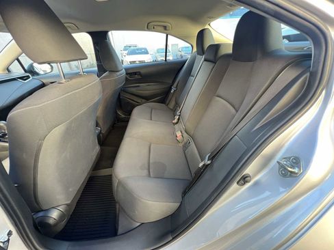 Used 2024 Toyota Corolla LE image 23
