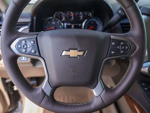 Used 2015 Chevrolet Suburban LTZ AWD/4WD image 13