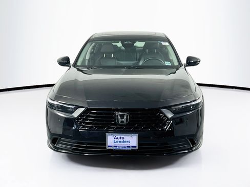 Used 2025 Honda Accord EX-L image 2